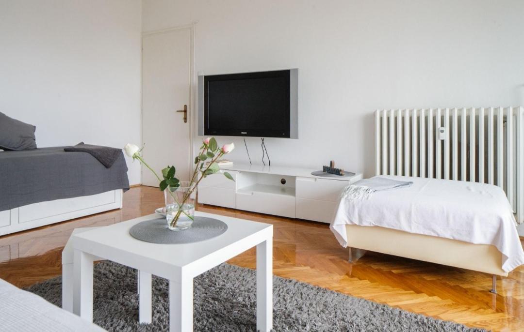 Relax Central Apartment Zagreb Ngoại thất bức ảnh
